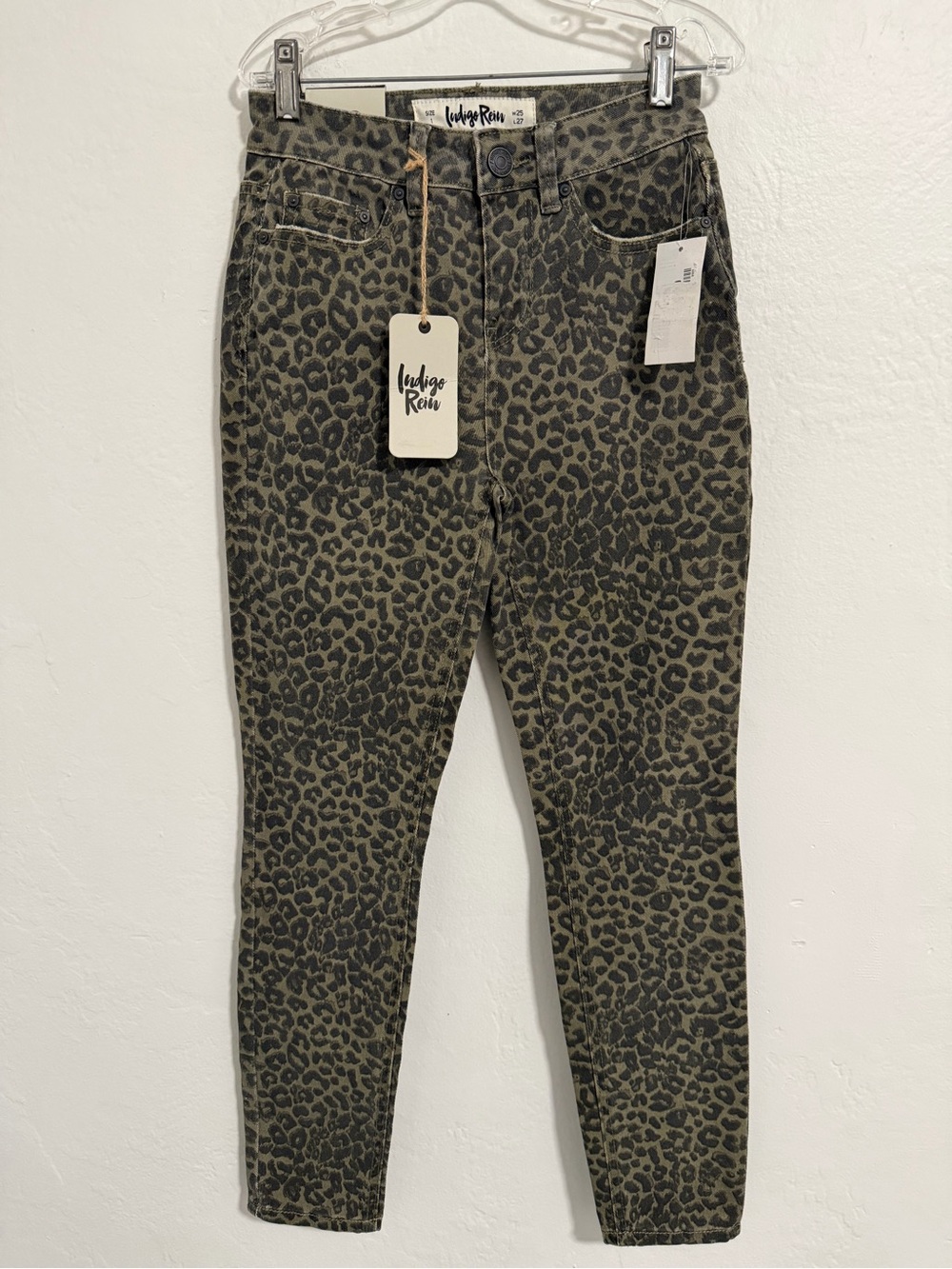 NWT Indigo Rein High Rise Leopard Print Ankle Jeans Olive Green Size 1 W25 L27 - Picture 4 of 10